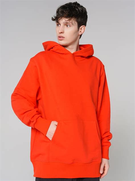 10 ярких мужских худи от российских брендов | Virt Style: мужская мода ...