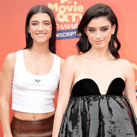 Charli & Dixie D'Amelio Do Battle in Charli vs. Dixie Trailer