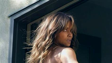 Halle Berry's boyfriend Van Hunt shares naked pic of star on balcony ...