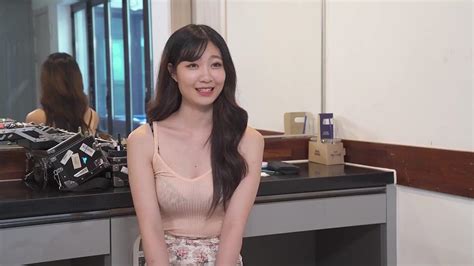 24 Year Old Yoon Yul's Sexy Breasts - HindiVid