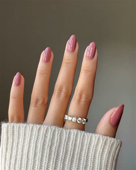 22 Latest Short Pink Nail Ideas To Try In 2024!