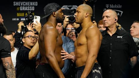 What time is UFC 285 today? PPV schedule, main card start time for Jon ...