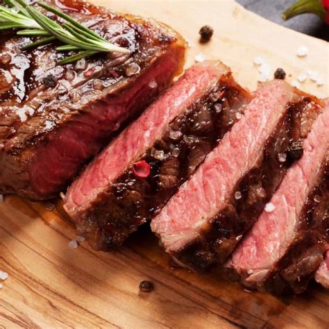 What to Serve with Steak: 21 Side Dishes » Recipefairy.com
