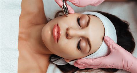 Get Radiant Skin: The Best Advantages of Microdermabrasion - Reflection Facethetics