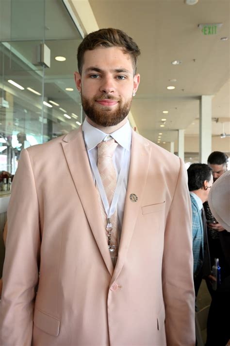Kansas basketball: Hunter Dickinson make appearance at Kentucky Derby