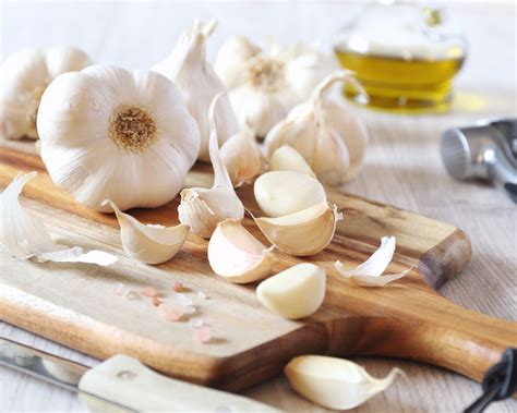 Descubriendo las Propiedades del Ajo - Box Diario