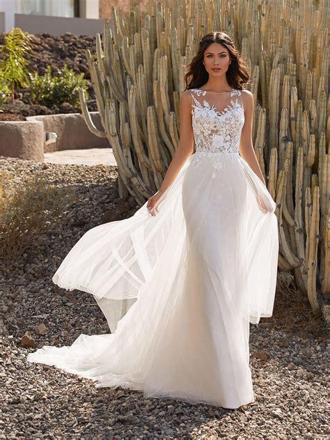 Pronovias - Patsy's Bridal Boutique