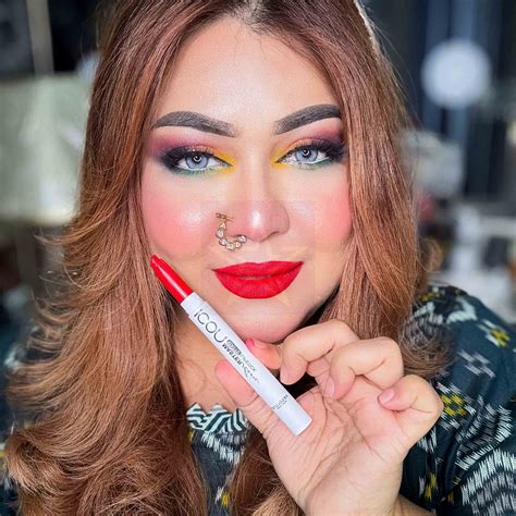 Absolute New York Master Slim Matte Lipstick #MLSS17 Cherry Red