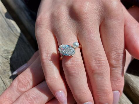 Ariana Grande Engagement Ring