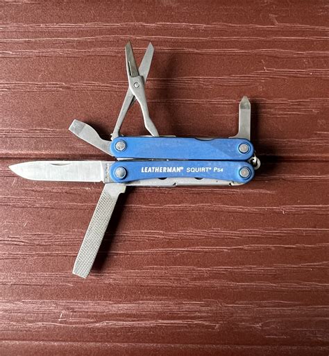 Leatherman Squirt PS4 – Blue - UsedMultiTool.com