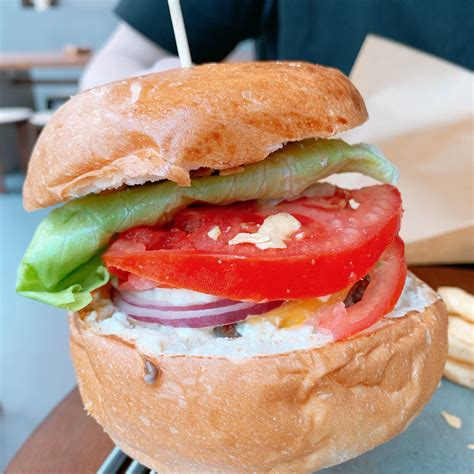 【台北內湖】港墘站美食 - Takeout Burger & cafe 內湖店，有可愛貓貓相伴的漢堡店 (一訪及二訪) - 漫旅書殿 - 旅遊 ...