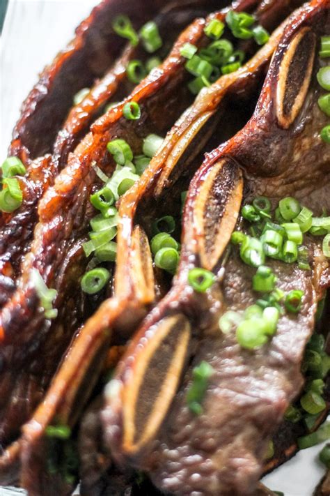 Kalbi (Korean BBQ Short Ribs) - The Seasoned Skillet