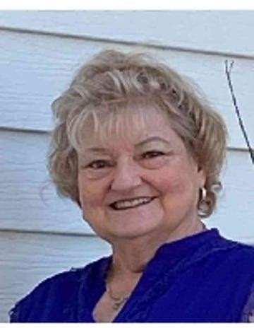 Agnes "Annie" Becker Obituary - Columbia Daily Tribune