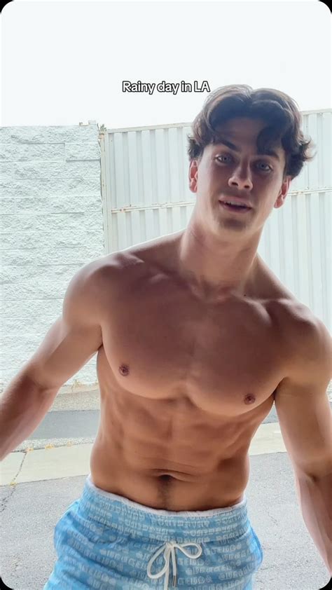 Matt Rhoades | Kinda rare #reels #gym | Instagram