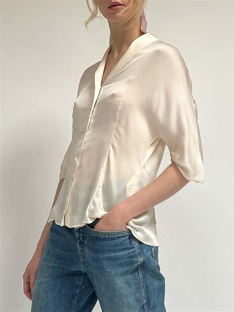 Vintage Valentino Cream Silk Blouse | Garmentory