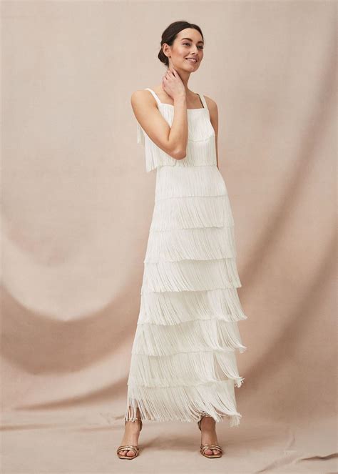 13 of the Most Stylish Fringe Wedding Dresses - hitched.co.uk