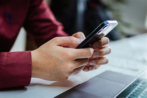 Импорт сотовых телефонов с начала года вырос примерно на 14% – Spot