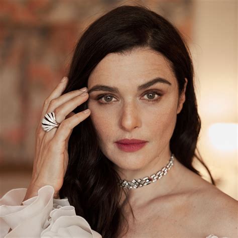 Rachel Weisz's Instagram, Twitter & Facebook on IDCrawl