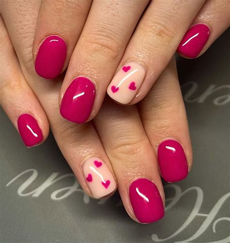 60 Flirty and Romantic Valentine's Day Nail Ideas in 2025 | Valentine's ...
