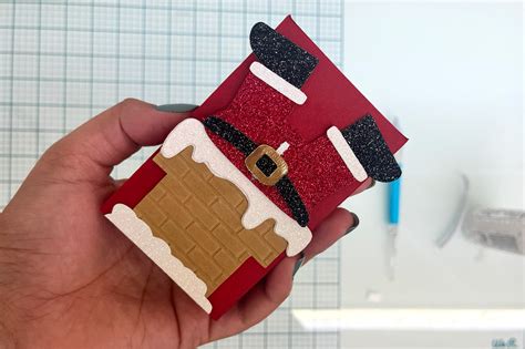 Kit Kat Santa DIY Christmas Gift – The 12x12 Cardstock Shop