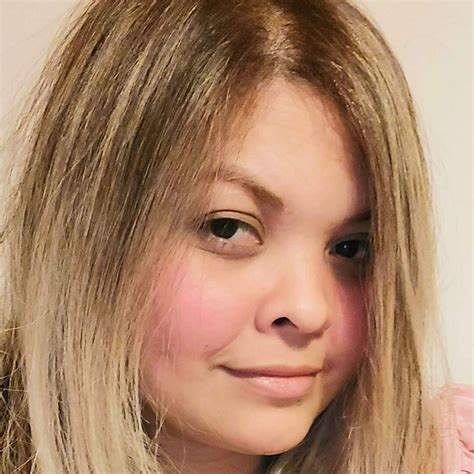 ELIZABETHSIRATRAVELS: Tutto quello che c'è da sapere (2025)