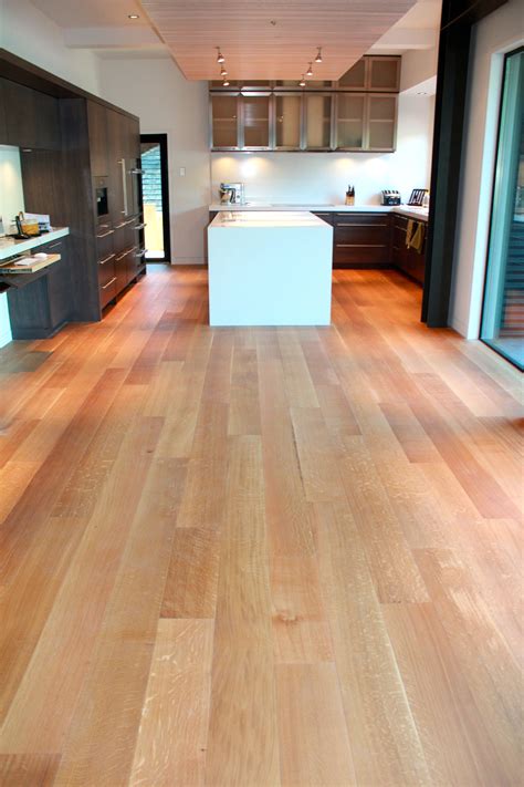 Rift / Quarter Sawn White Oak Luxury Flooring