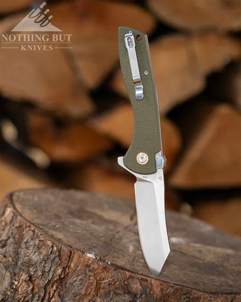 The Best D2 Steel Knives And What Makes Them Great | Nothing But Knives
