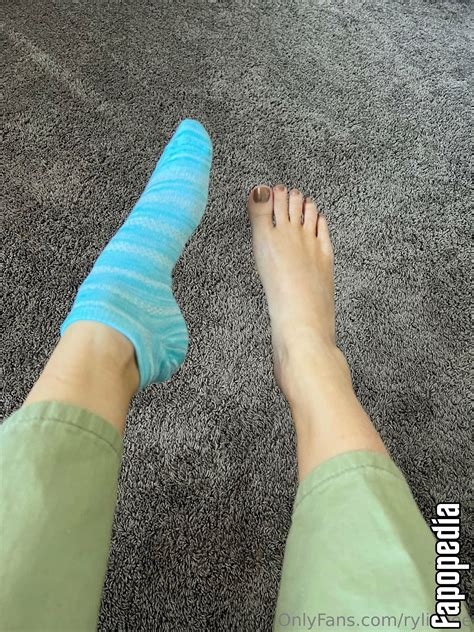 Rylieeee Nude OnlyFans Leaks - Photo #6017245 - Fapopedia
