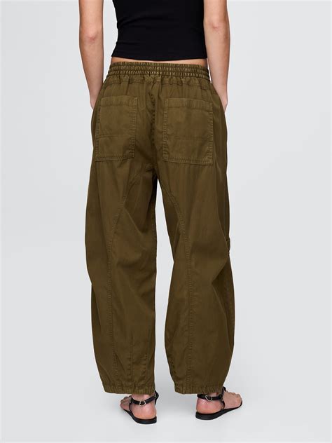 Mid Rise Twill Barrel Pants | Gap