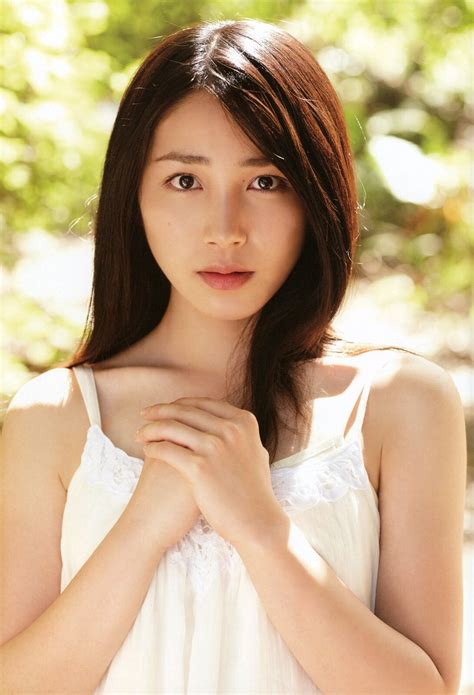 Yui Komine - Facts, Bio, Career, Net Worth | AidWiki