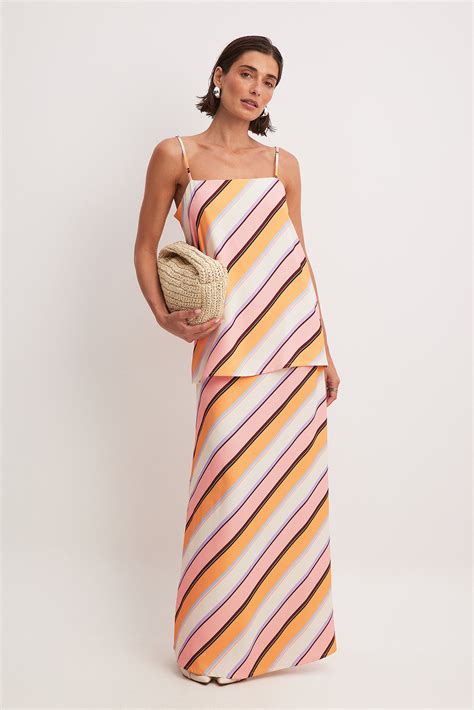 Striped Maxi Skirt Stripe | NA-KD