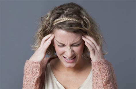 Cefalea en racimos: qué es, causas, síntomas, tratamiento ...