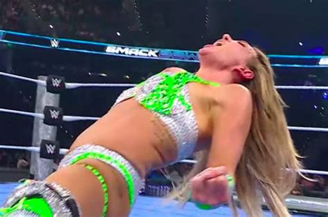 Charlotte Flair Suffered A Nip Slip On WWE SmackDown (Photos) - WWF Old ...