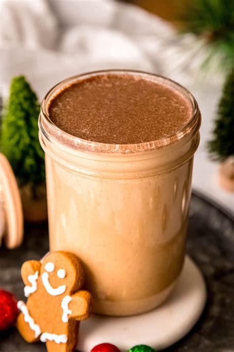 Gingerbread Coffee Creamer - coffeecopycat.com