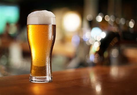 For The Light Beer Lovers – Top 10 Best Light Beer Brands – Brew Zen Master