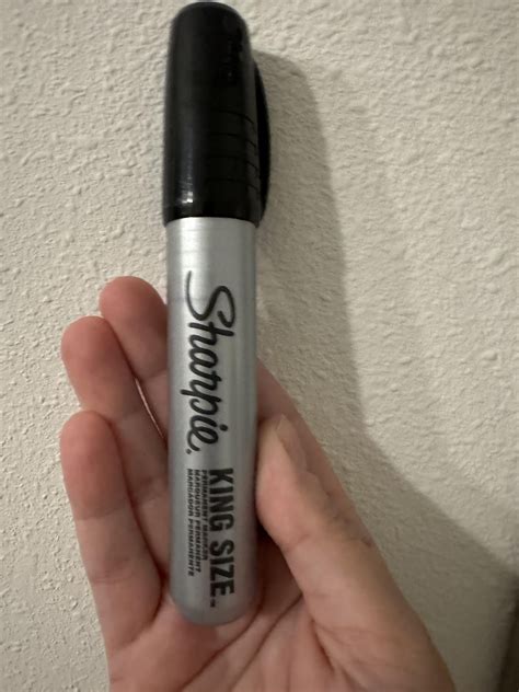 I found a king size sharpie : r/ButtSharpies
