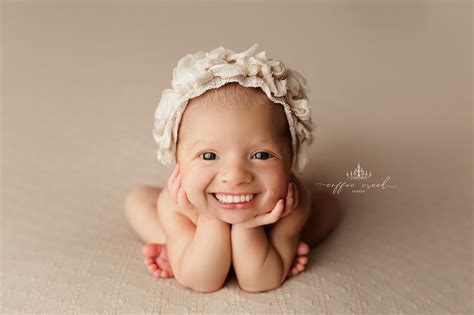 Newborn Photographer Adds Teeth to Baby Portraits with Hilarious ...