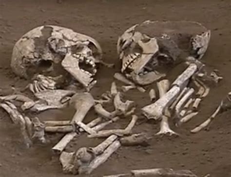 'Lovers Of Valdaro': 6,000-year-old Italian Couple Need New Home ...
