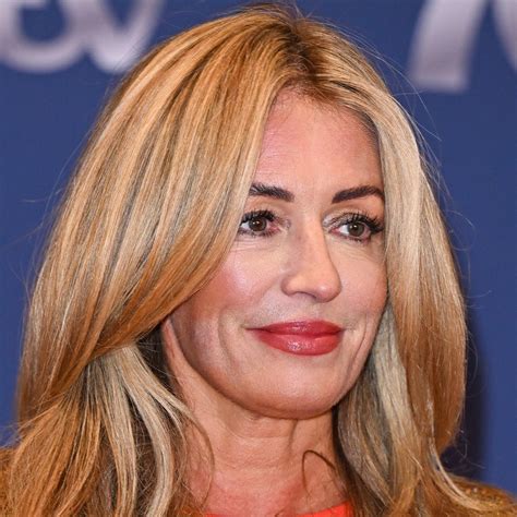 Cat Deeley wears the high street's most stylish festive jumper on This ...