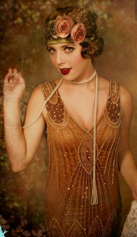 Pin by Roe Forestier on 1920s | Roaring 20s fashion, 20s fashion, Girl ...