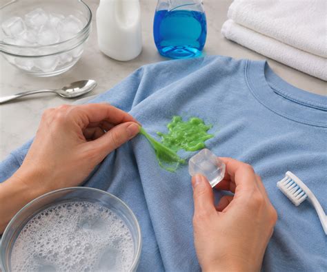 How to Remove Slime from Clothes | Easy Fix for Kids' Clothes - Mozi Wash