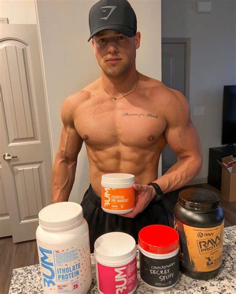 29 years old, 6’0 and 215 lbs : r/nattyorjuice