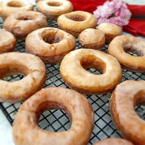 Amish Donuts Recipe - Amish Heritage