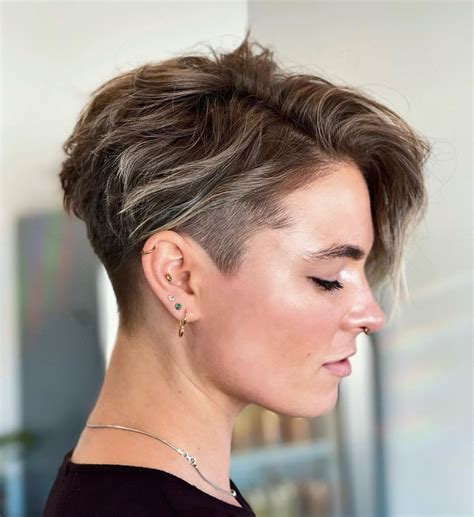 Short Wavy Haircuts