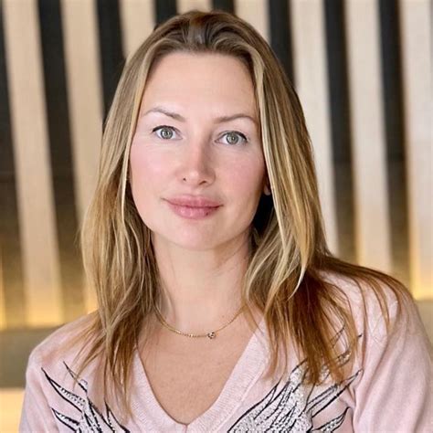 Sandy Davis - Music Production Manager - Universal Music Group ...