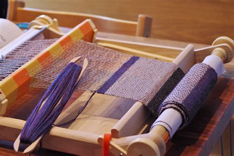 Weaving Loom Types at Clay Brown blog