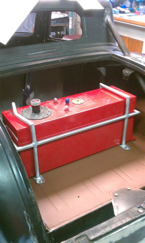 15 Gallon Fuel Cell with Aluminum Frame for Vintage Car