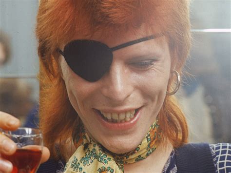 David Bowie Teeth