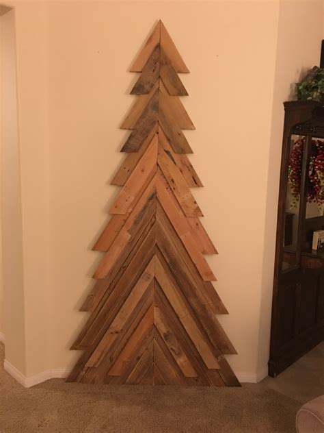 How To Build A Christmas Tree Out Of Wood at Richard Buffum blog