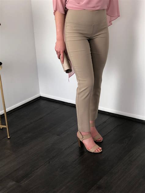 Kylie Black Stretch Pants – Dressxox